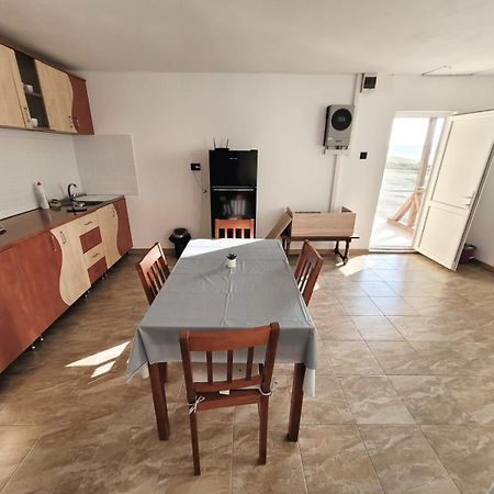 Cabana Varad Coronini Moldova Veche Esterno foto