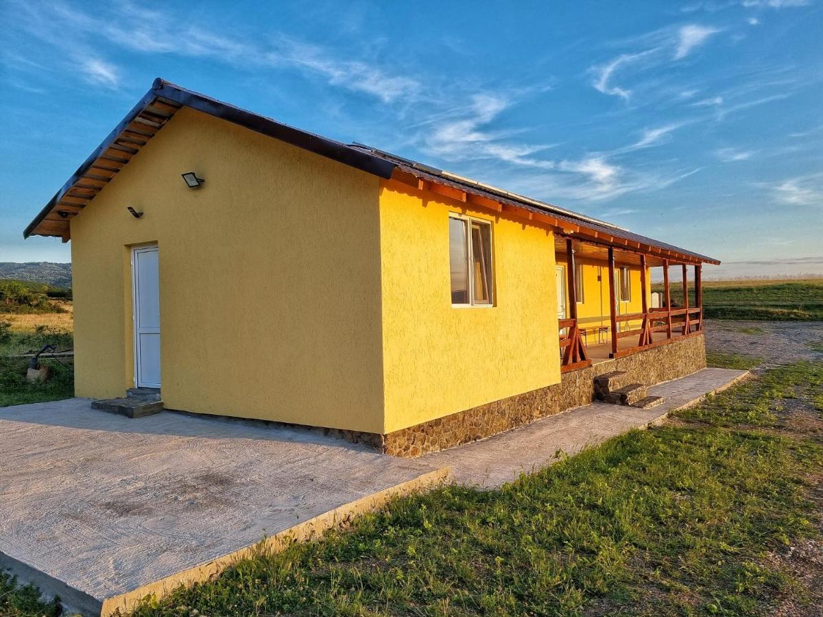 Cabana Varad Coronini Moldova Veche Esterno foto