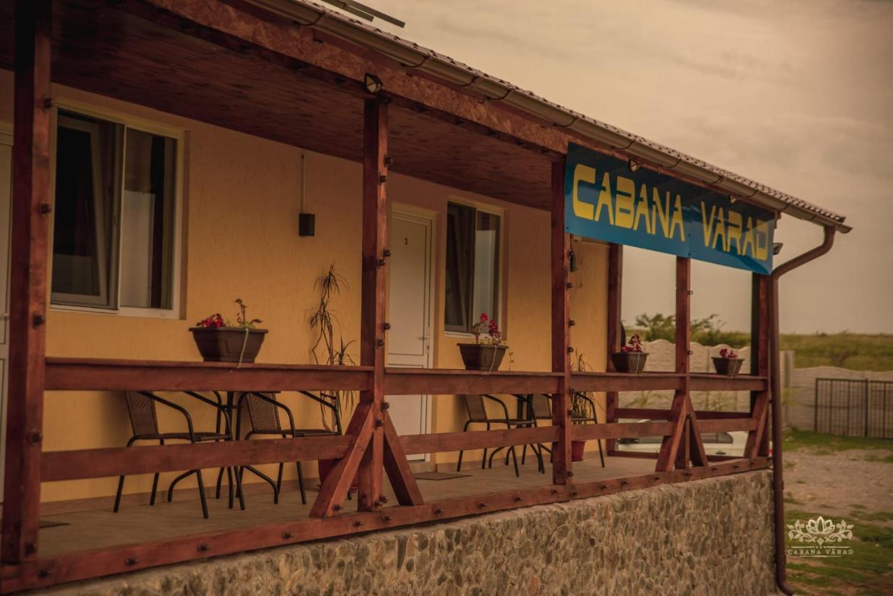 Cabana Varad Coronini Moldova Veche Esterno foto